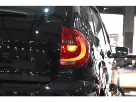 FOX - 1.0 MI 8V 4P MANUAL