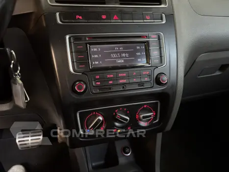 FOX 1.6 MI HIGHLINE 8V FLEX 4P AUTOMATIZADO