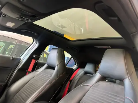 CLA-250 Sport 4MATIC 2.0 16V 211cv Aut.