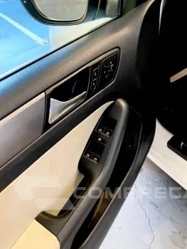 JETTA 2.0 TSI Highline 200cv