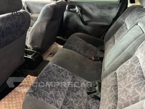 Vectra GLS 2.0 8V