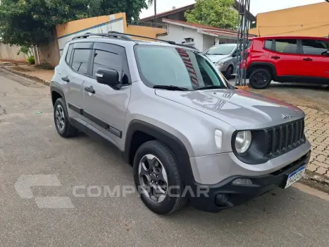 Renegade 1.8 16V Flex 4P Automático