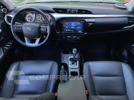 HILUX 2.8 D-4D TURBO DIESEL CD SRX PLUS 4X4 AUTOMÁTICO