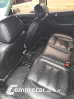 GOLF 2.0 MI 8V