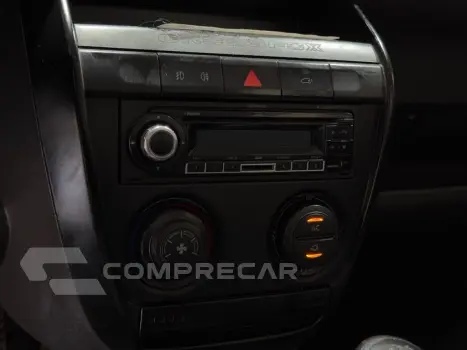 CROSSFOX 1.6 MI 8V FLEX 4P MANUAL