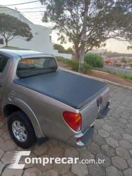 Mitsubishi L200 TRITON 2.4 HLS 4X2 CD 16V 4 portas