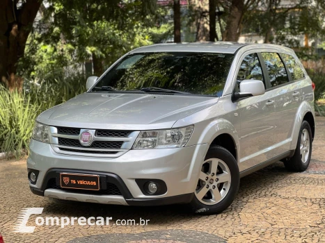 Fiat FREEMONT 2.4 EMOTION 16V GASOLINA 4P AUTOMÁTICO 4 portas