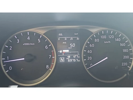 KICKS 1.6 16V FLEXSTART SV 4P XTRONIC