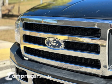 F-250 3.9 XLT 4X2 CS DIESEL 2P MANUAL