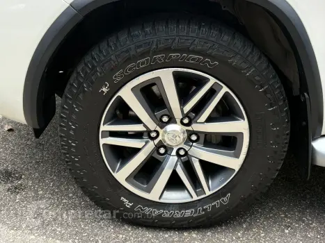 HILUX SW4 2.8 SRX 4X4 16V Turbo Intercooler