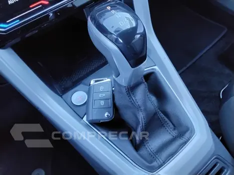 T-CROSS 1.0 200 TSI TOTAL FLEX COMFORTLINE AUTOMÁTICO