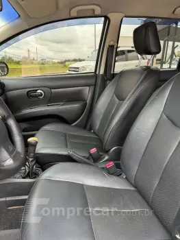 LIVINA 1.6 Night&day 16V