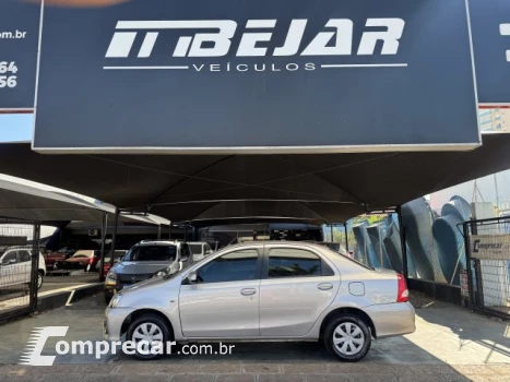 Toyota ETIOS SEDAN - 1.5 XS SEDAN 16V 4P AUTOMÁTICO 4 portas