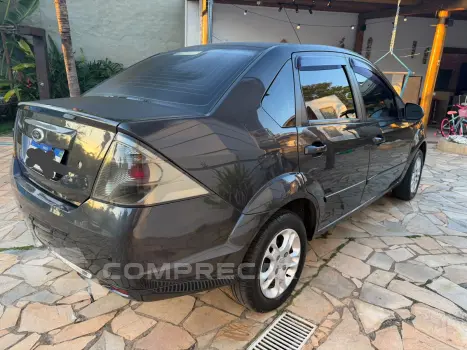 FIESTA 1.6 MPI Class Sedan 8V