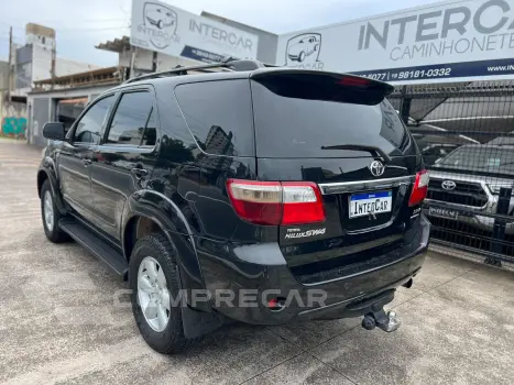 HILUX SW4 3.0 SRV 4X4 7 Lugares 16V Turbo Intercooler