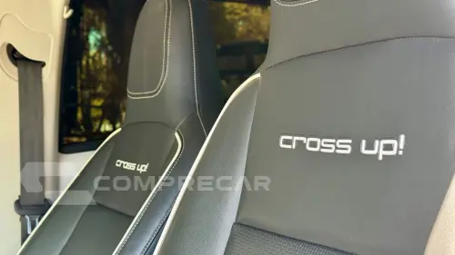 CROSS UP 1.0 TSI 12V