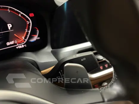 320i 2.0 16V TURBO GASOLINA M SPORT AUTOMÁTICO