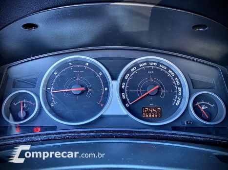 VECTRA 2.0 MPFI Elegance 8V