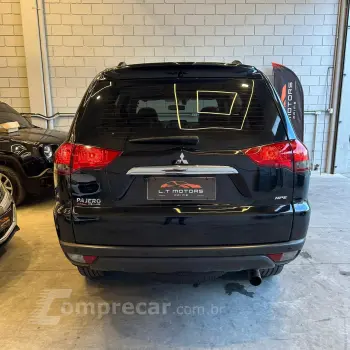 PAJERO DAKAR 3.2 HPE 4X4 7 Lugares 16V