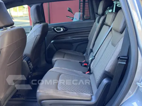 COMMANDER 1.3 T270 TURBO FLEX OVERLAND AT6