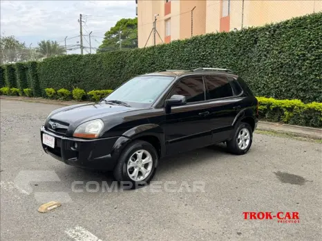 Hyundai TUCSON 2.0 MPFI GLS 16V 143cv 2WD 4 portas