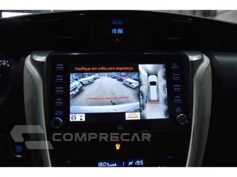 HILUX SW4 - 2.8 D-4D TURBO DIAMOND 7L 4X4 AUTOMÁTICO