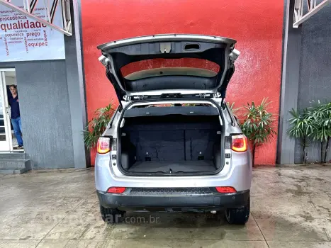 COMPASS 2.0 16V FLEX LONGITUDE AUTOMÁTICO