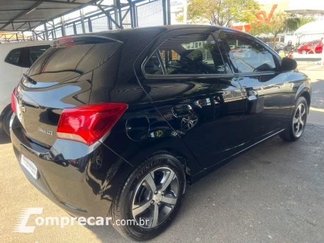 Onix Hatch 1.4 4P FLEX LTZ AUTOMÁTICO