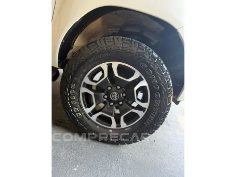 HILUX 2.8 D-4D TURBO DIESEL CD SRX 4X4 AUTOMÁTICO