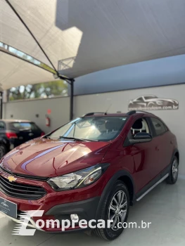 CHEVROLET ONIX HATCH ACTIV 1.4 8V Flex 5P Aut. 4 portas