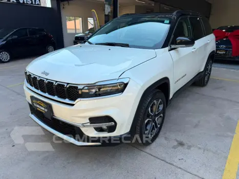Commander 1.3 T270 Turbo Flex Limited At6