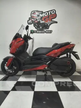 Xmax