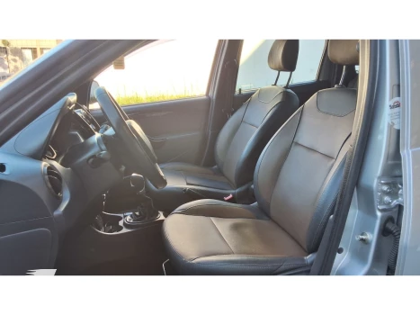 DUSTER 2.0 16V HI-FLEX DYNAMIQUE AUTOMATICO