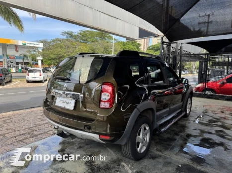 DUSTER - 2.0 DYNAMIQUE 4X2 16V 4P AUTOMÁTICO