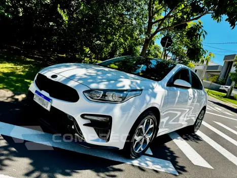 Kia CERATO 2.0 16V SX 4 portas