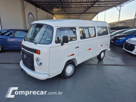 Volkswagen Kombi Lotação 1.4 Mi Total Flex 8V 2 portas