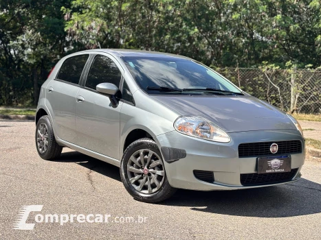 Fiat Punto Attractive 1.4 (Flex) 4 portas
