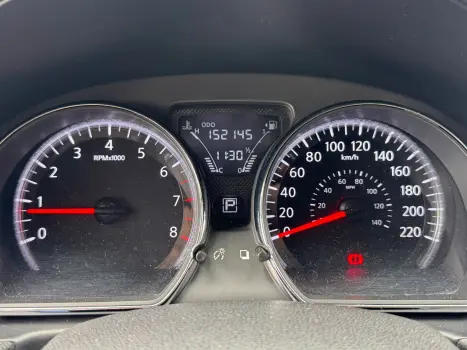 VERSA 1.6 16V Unique