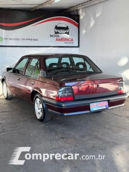 Monza GL 1.8 EFI/ SL/ L/ 650/Barc. 2e4p