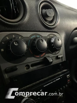 CELTA 1.0 MPFI LS 8V