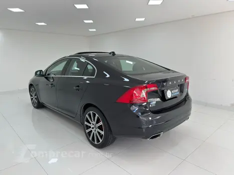 S60 2.0 T5 Momentum 16V Turbo