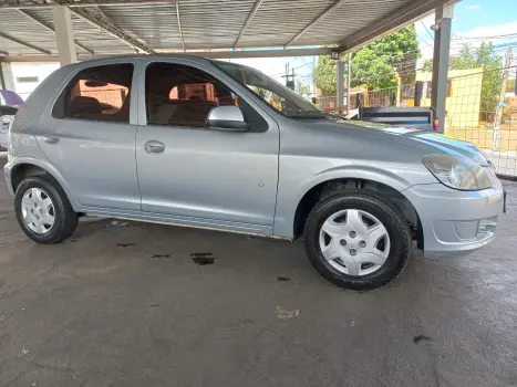 CELTA 1.0 MPFI LT 8V
