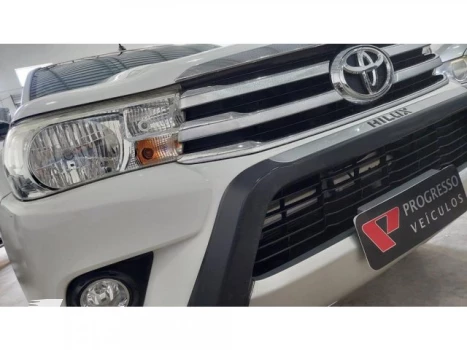 HILUX - 2.7 SRV 4X4 CD 16V 4P AUTOMÁTICO