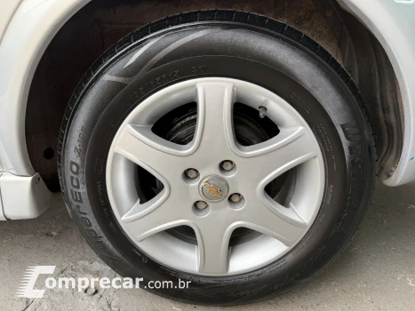 ASTRA 2.0 MPFI Advantage 8V