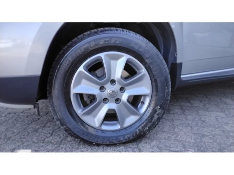 DUSTER 2.0 16V HI-FLEX DYNAMIQUE AUTOMATICO