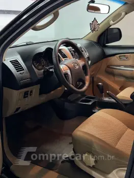 Hilux SW4 SR 4x2 2.7/ 2.7 Flex 16V Aut.