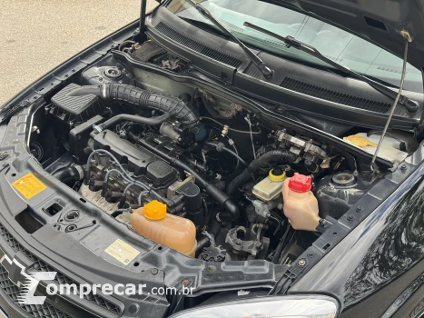 CELTA 1.0 MPFI LT 8V