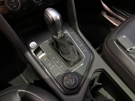 Tiguan 2.0 350 Tsi Gasolina Allspace R-Line 4Motion Dsg
