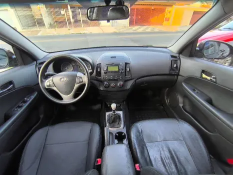 i30 2.0 16V 145cv 5p Mec.