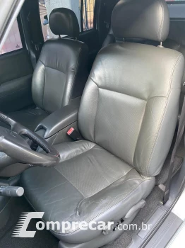 S10 2.4 MPFI Executive 4X2 CD 8V